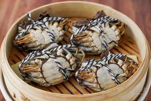 吃蟹是件風雅事,正確的吃蟹方式是這樣的,誤食有害健康哦 吃蟹是件風雅事,正確的吃蟹方式是這樣的,誤食有害健康哦