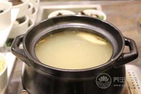 煲湯不是越久越養生 這些誤區你千萬別犯 煲湯不是越久越養生 這些誤區你千萬別犯