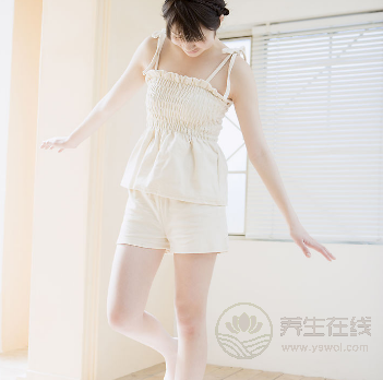 分享七大懶人減肥方法 輕松快速擊退贅肉 分享七大懶人減肥方法 輕松快速擊退贅肉