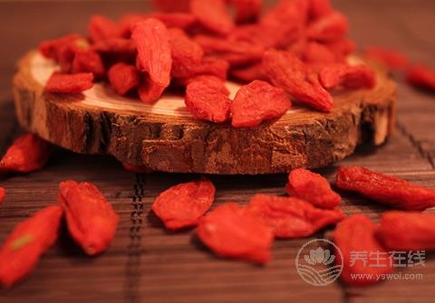 枸杞子的作用與功效 枸杞這么吃食療效果最好 枸杞子的作用與功效 枸杞這么吃食療效果最好