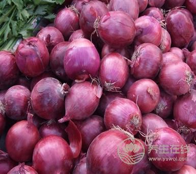 熬夜族如何排出毒素，推薦6種排毒食物