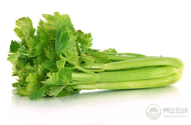 牙齦腫痛很難受,5種食物幫你緩解 牙齦腫痛很難受,5種食物幫你緩解