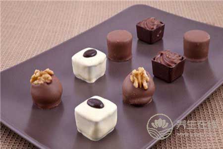 來月經的飲食禁忌? 來月經的飲食禁忌?