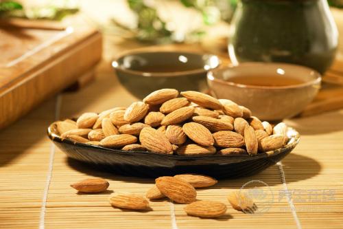 被當做零食吃的杏仁，其實具有6種入藥價值