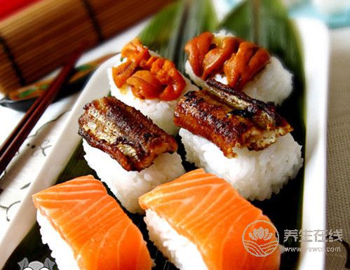 一來月經就痛？吃這7種食物可緩解