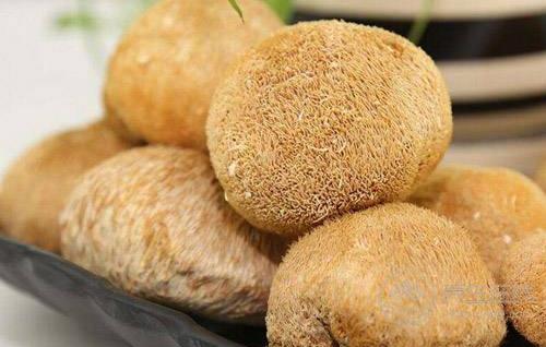 痛風的人不能吃的食物，少吃一口、少痛一次