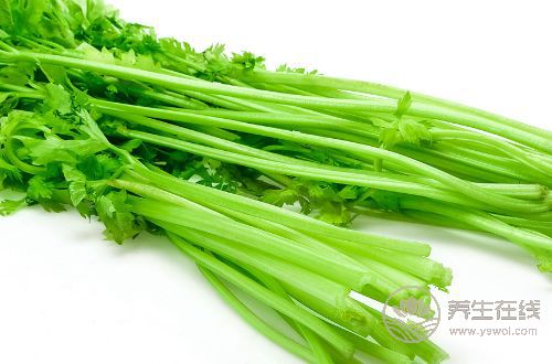 口臭是身體內(nèi)部疾病四種食物去口臭 口臭是身體內(nèi)部疾病四種食物去口臭