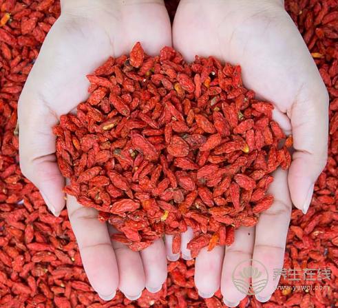 幾招食譜吃出前凸后翹曲線