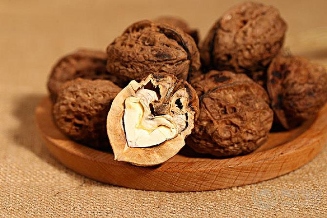 核桃小小一顆,這些好處你卻不一定知道 核桃小小一顆,這些好處你卻不一定知道