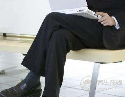 9成人都不知！蹺腿會引發這幾種病