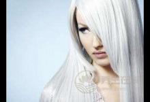 頭發(fā)早白吃什么食物好