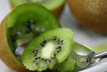 有胃病的人少吃3種水果,否則會加重病情