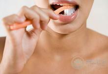 何時刷牙喝茶最好？盤點一天中的9個最佳養生時間