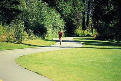 慢跑鍛煉的過程中可以進(jìn)行休息嗎 慢跑鍛煉的過程中可以進(jìn)行休息嗎