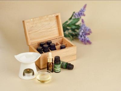 想要疏通經(jīng)絡(luò)用哪些精油效果更好