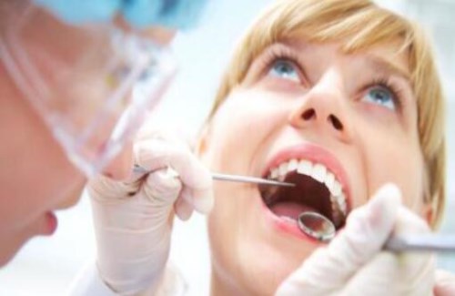 拔完牙之后過多久吃飯比較利于恢復 拔完牙之后過多久吃飯比較利于恢復