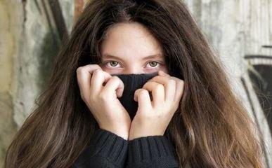 不小心讓臉受風(fēng)了應(yīng)該怎樣恢復(fù)保養(yǎng)