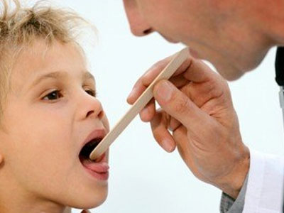 扁桃體發炎后為什么聲音變得嘶啞 扁桃體發炎后為什么聲音變得嘶啞