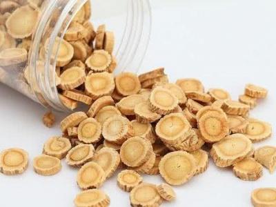 黃精和白術(shù)泡水喝可以起到哪些功效