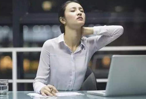 手臂處的經(jīng)絡出現(xiàn)堵塞應該如何疏通