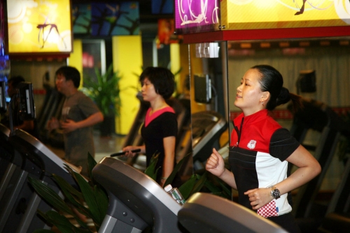 起到加強心肺功能效果的訓練動作 起到加強心肺功能效果的訓練動作