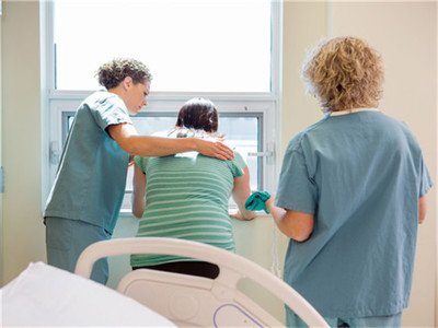 腰椎強直的原因以及什么是腰椎強直 腰椎強直的原因以及什么是腰椎強直