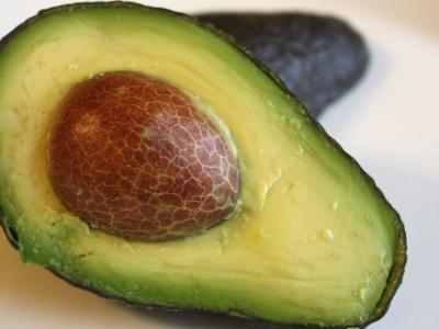 牛油果如果外面變黑是否還可以食用