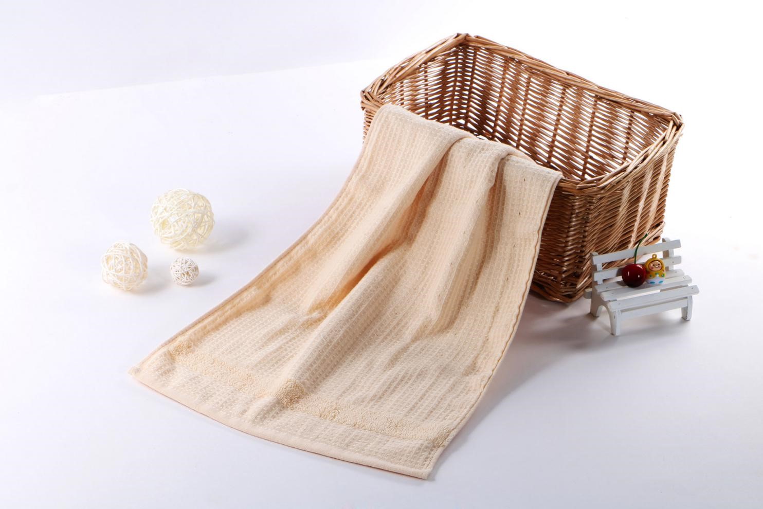 眼睛疲勞過度怎么辦?試試冷敷、熱敷和越橘葉黃素吧!-易網(wǎng)健康<a href=http://www.jsjjzhkt.cn/jkys/ target=_blank class=infotextkey>養(yǎng)生</a>網(wǎng) 眼睛疲勞過度怎么辦?試試冷敷、熱敷和越橘葉黃素吧!