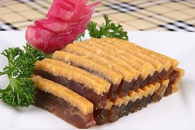 豬皮的肉凍要怎么做比較好吃一些-易網健康<a href=http://www.jsjjzhkt.cn/jkys/ target=_blank class=infotextkey>養生</a>網 豬皮的肉凍要怎么做比較好吃一些