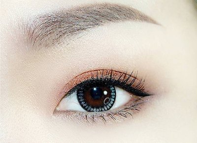 雙眼皮貼多了會對眼部產生哪些影響-易網健康<a href=http://www.jsjjzhkt.cn/jkys/ target=_blank class=infotextkey>養生</a>網 雙眼皮貼多了會對眼部產生哪些影響