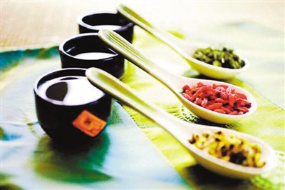 伏天來了 看中醫談養生-易網健康養生網 伏天來了 看中醫談養生