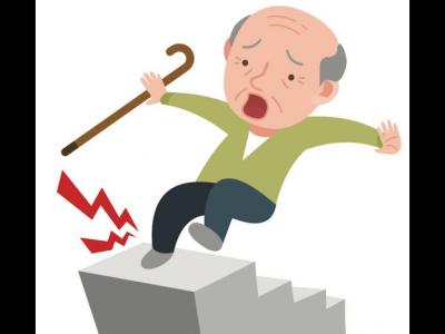 走路腿畫圈、膝蓋相互摩擦？警惕這些病