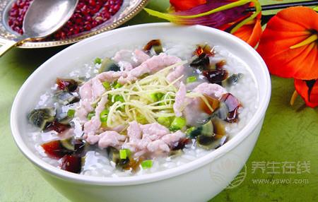 皮蛋瘦肉粥的做法 皮蛋瘦肉粥怎么做好吃-易網健康養生網 皮蛋瘦肉粥的做法 皮蛋瘦肉粥怎么做好吃