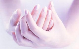 冬季手腳冰涼應該怎樣正確的調(diào)養(yǎng)