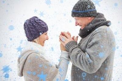 秋冬季節(jié)到了手部經(jīng)常皴裂怎么辦-易網(wǎng)健康<a href=http://www.jsjjzhkt.cn/jkys/ target=_blank class=infotextkey>養(yǎng)生</a>網(wǎng) 秋冬季節(jié)到了手部經(jīng)常皴裂怎么辦