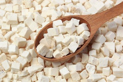 睡覺前常吃茯苓比吃安眠藥更加管用