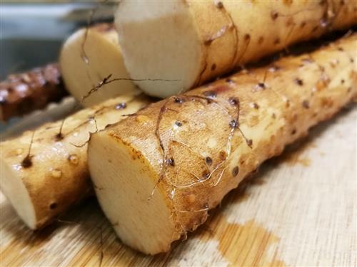 牛蒡的祛濕效果如何牛蒡有什么作用-易網健康<a href=http://www.jsjjzhkt.cn/jkys/ target=_blank class=infotextkey>養生</a>網 牛蒡的祛濕效果如何牛蒡有什么作用