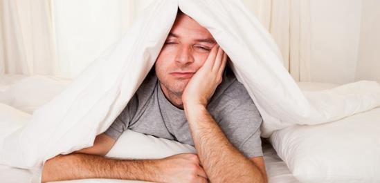 夜晚工作避免打瞌睡傷身有哪些方法-易網(wǎng)健康<a href=http://www.jsjjzhkt.cn/jkys/ target=_blank class=infotextkey>養(yǎng)生</a>網(wǎng) 夜晚工作避免打瞌睡傷身有哪些方法