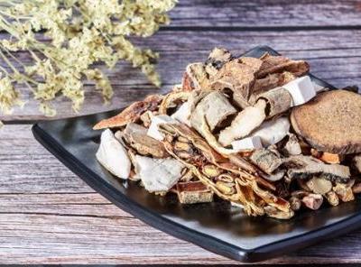 長(zhǎng)期胡亂扭動(dòng)脖子對(duì)頸椎關(guān)節(jié)有哪些傷害