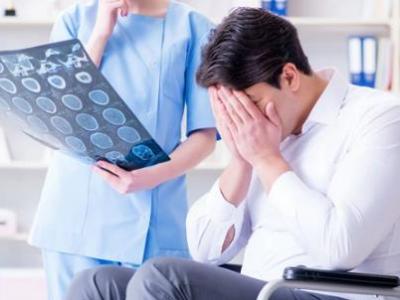 正確的頭部按摩手法預防脫發的按摩步驟講解