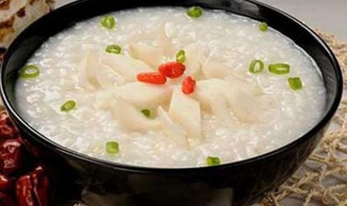 夏季避免中暑養生的重點注意飲食和心情-易網<a href=http://www.jsjjzhkt.cn/ target=_blank class=infotextkey>健康養生</a>網 夏季避免中暑養生的重點注意飲食和心情