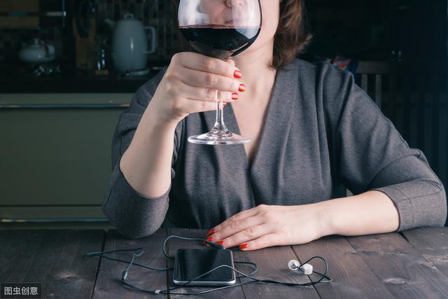 你一直在夏天喜愛做的事，會加劇濕氣，讀醫的從不碰