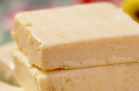 用純奶怎樣自制奶酪 自做奶酪的做法小技巧