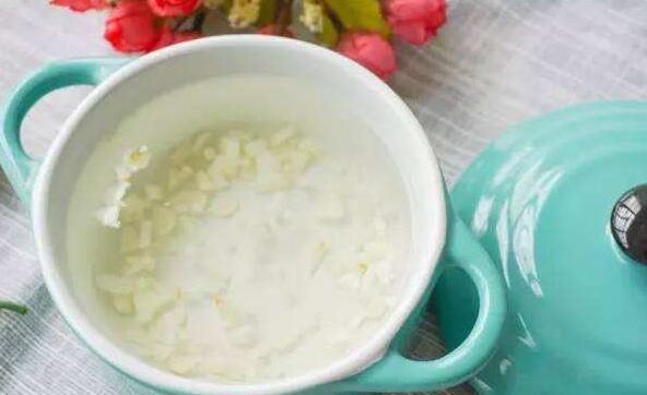 大蒜冰糖水的作用與禁忌