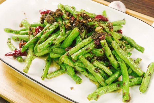 四季豆不可以和什么一起吃 四季豆的功效作用-易網<a href=http://www.jsjjzhkt.cn/ target=_blank class=infotextkey>健康養生</a>網 四季豆不可以和什么一起吃 四季豆的功效作用