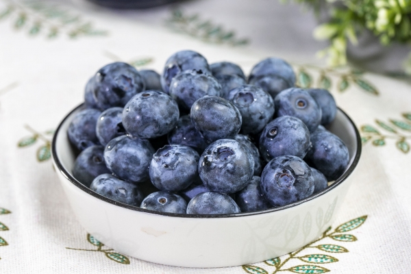 藍莓可以泡酒嗎 藍莓的功效和作用