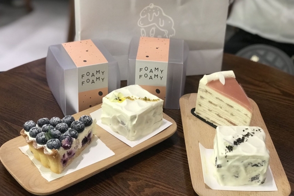 夏季蛋糕怎么保存比較好 夏季蛋糕保鮮方法-易網<a href=http://www.jsjjzhkt.cn/ target=_blank class=infotextkey>健康養生</a>網 夏季蛋糕怎么保存比較好 夏季蛋糕保鮮方法