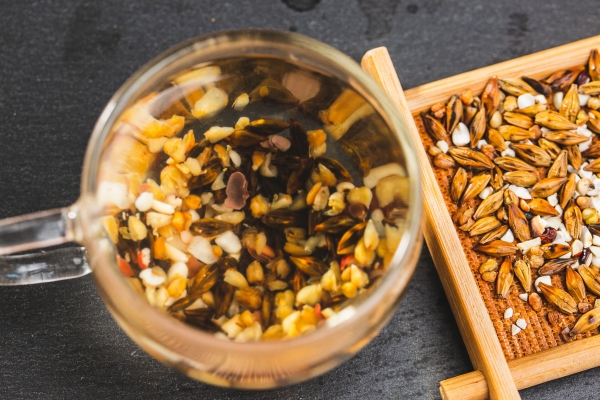 什么茶能調理脾胃排油祛濕 調理身體的食療方法