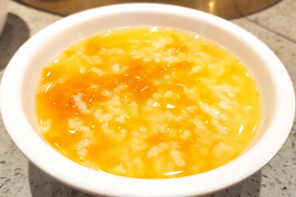 秋冬季吃什么食物暖胃 養胃又容易消化的食物-易網<a href=http://www.jsjjzhkt.cn/ target=_blank class=infotextkey>健康養生</a>網 秋冬季吃什么食物暖胃 養胃又容易消化的食物