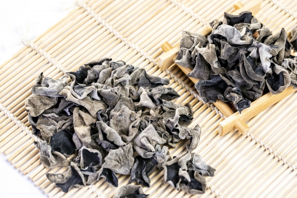 黑木耳怎么泡發(fā)最好 泡發(fā)黑木耳需要注意什么
